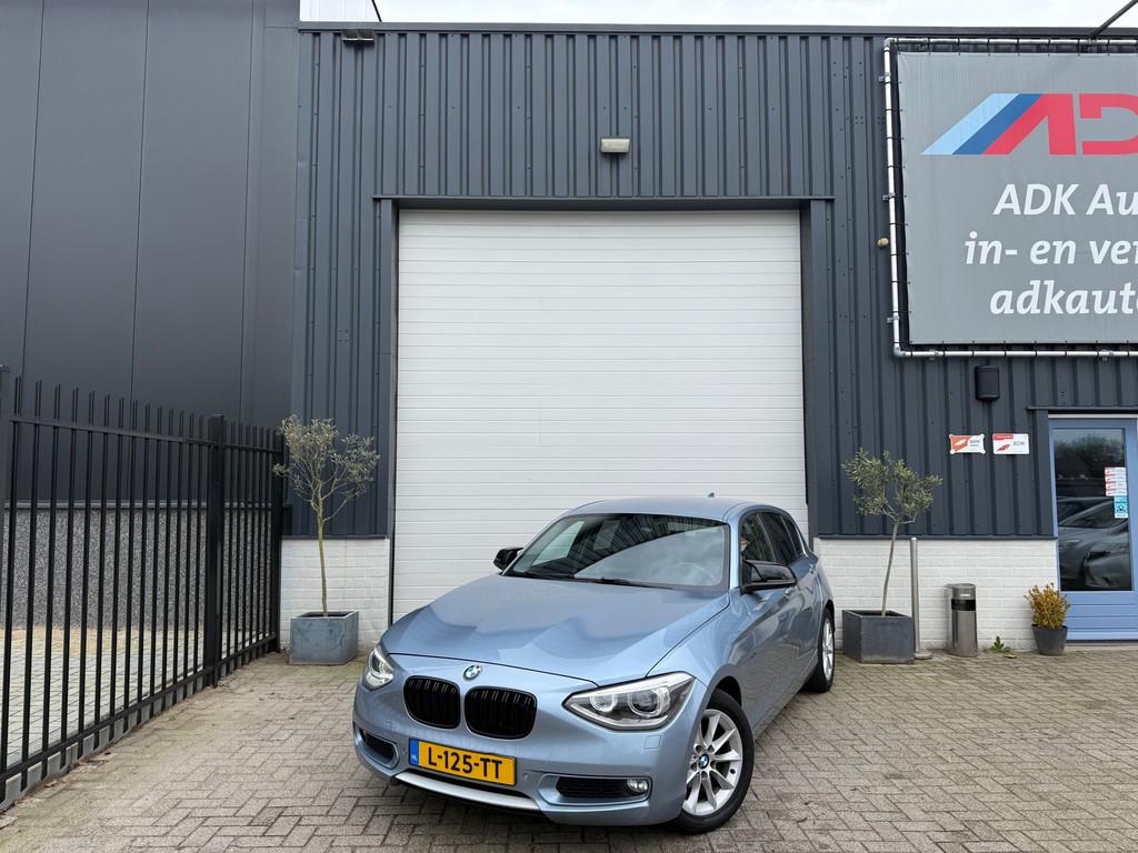 BMW 1-serie 116i STOELVERW/XENON/CLIMA/CRUISE/MOOIE AUTO, Auto's, BMW, 1-Serie, Euro 5, Gebruikt, Zwart
