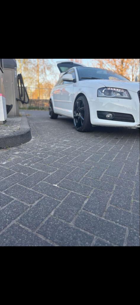 Audi A3 1.8 Tfsi Sportback 118KW 2010 Wit, Auto's, Audi, Voorwielaandrijving, 15 km/l, 1295 kg, 4 cilinders