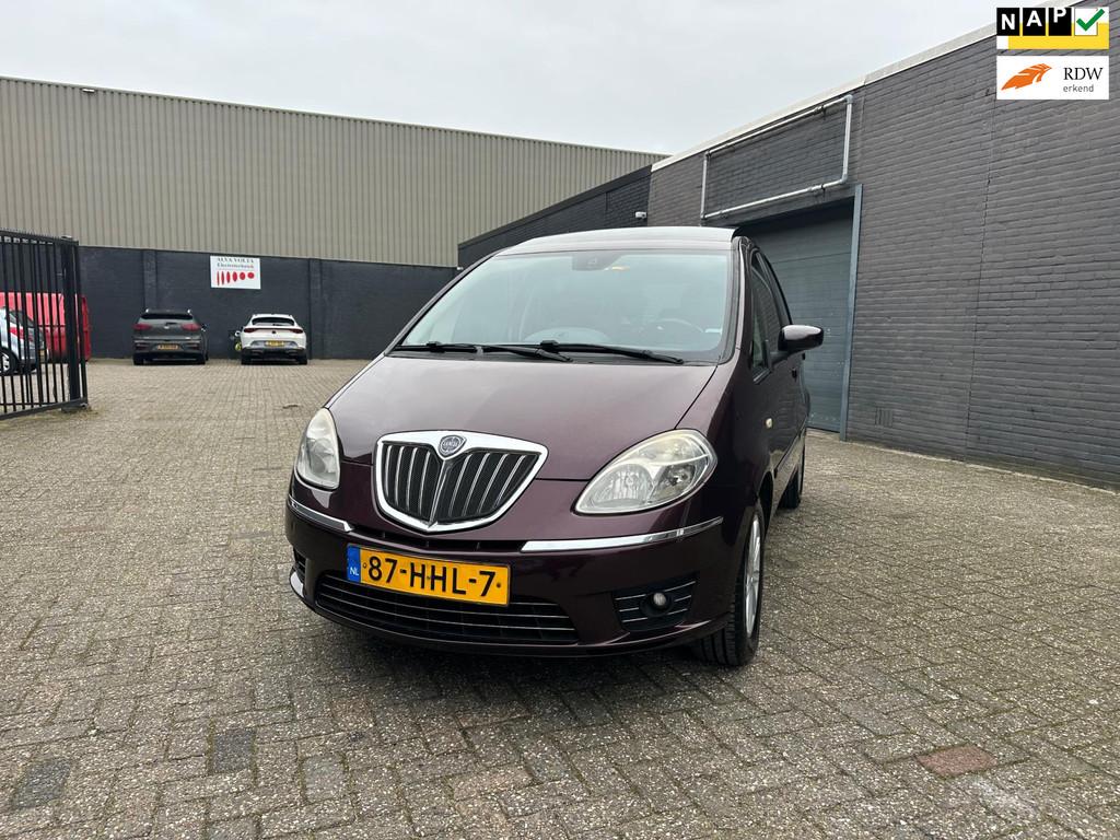 Lancia Musa 1.4-16V Platino Clima Cruise Pano LM-Wielen APK, Voorwielaandrijving, 15 km/l, Gebruikt, 400 kg