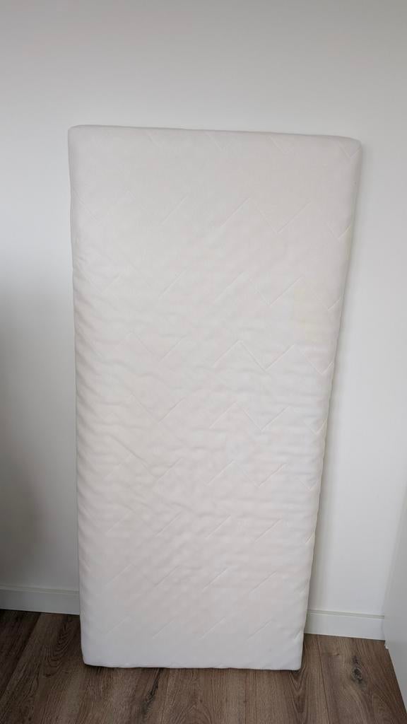 Ikea matras 70x160 en beddengoed, Ophalen, Gebruikt, Jongetje of Meisje, Wit