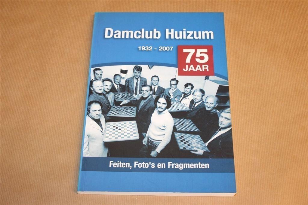 Damclub Huizum 75 jaar - 1932-2007, Ophalen of Verzenden, Zo goed als nieuw