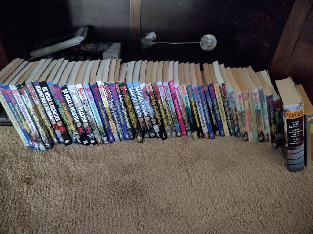 Baantjer 48 stuks detective boeken pockets, Gelezen, Ophalen of Verzenden, Baantjer, Tv-bewerking