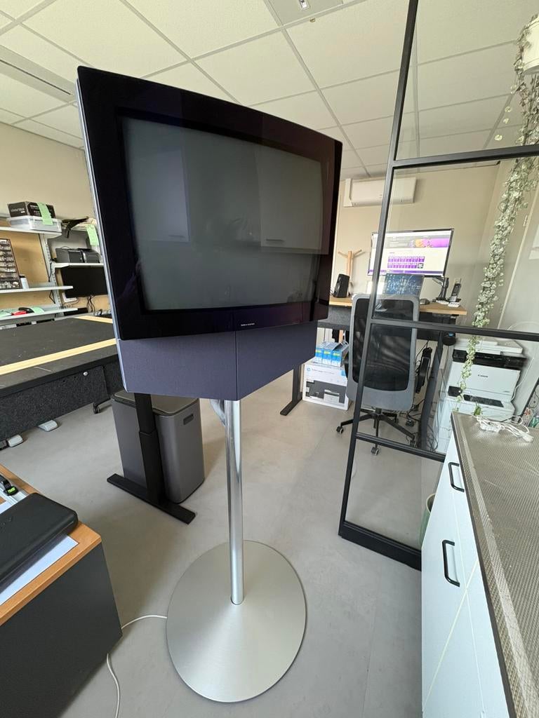 Gaming; Beovision 1 B&O op originele hoge draaibare voet, Ophalen, Gebruikt
