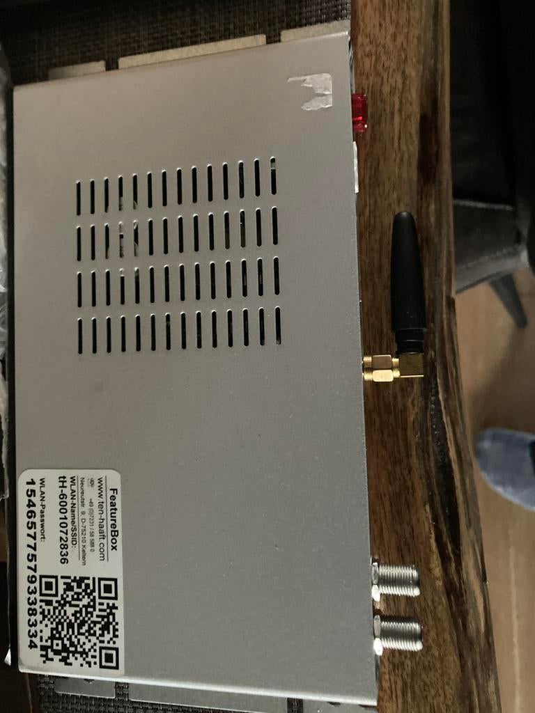 Ten Haaft Featurebox, Ophalen of Verzenden, Zo goed als nieuw