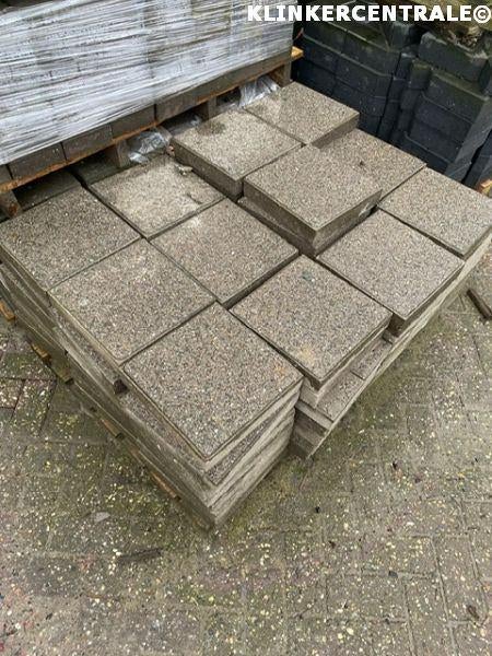 210m2 grijs 30x30x6cm beton-stoep-terras-tuintegels, Bij dit gebruikte product niet meer te achterhalen., Gebruikt, Verzenden