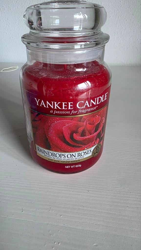 Yankee Candle Raindrops on Roses - Limited Edition, Ophalen of Verzenden
