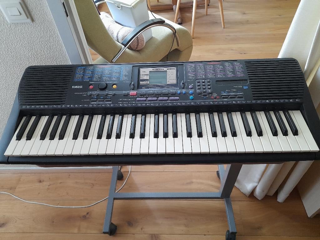 Yamaha PSR 230, Ophalen, Gebruikt, 61 toetsen, Yamaha