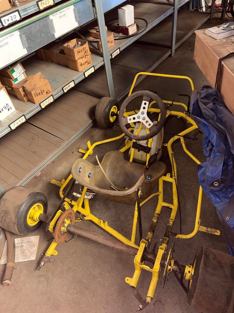 2 Karts met IAME 100cc motor en veel onderdelen, Sport en Fitness, Karting, Ophalen, Gebruikt, Kart