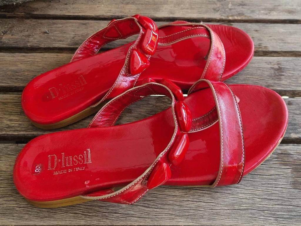 D-Lussil teenslippers, rood, maat 38, Slippers, D-Lussil, Ophalen of Verzenden, Zo goed als nieuw