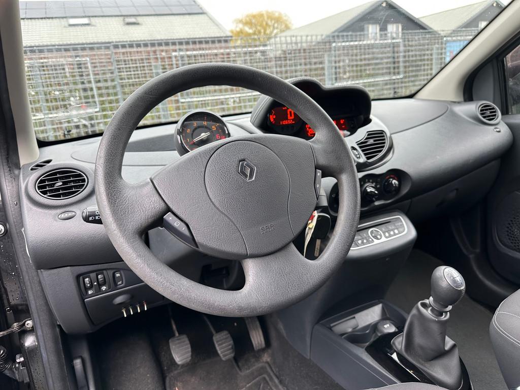 Renault Twingo 1.2-16V Dynamique / Airco / Cruise / NAP / Ri, Gebruikt, 4 cilinders, Met garantie (alle), 4 stoelen