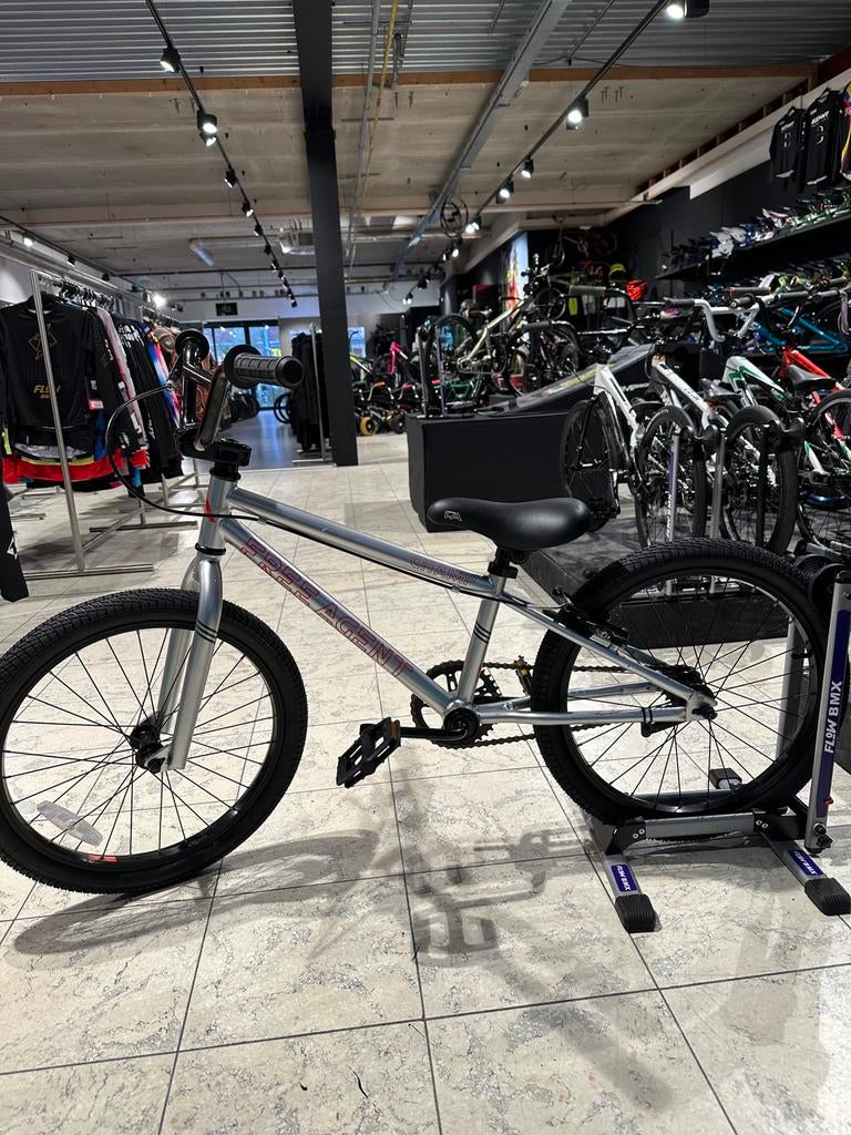 BMX fiets - Junior - pumptrack - nieuw, Fietsen en Brommers, Fietsen | Crossfietsen en BMX, Ophalen of Verzenden, Nieuw, Staal