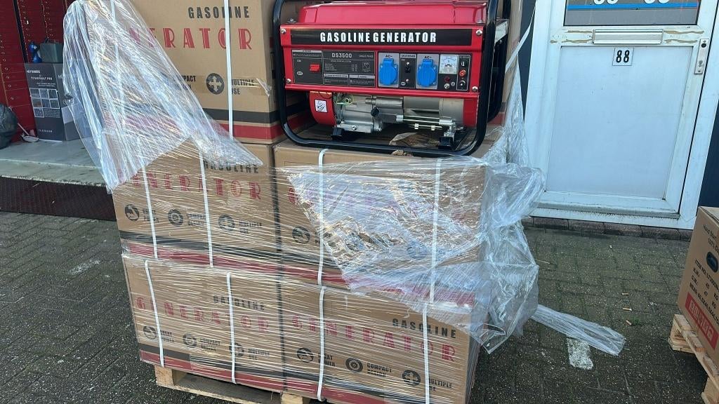 generatoren/agregaten, Ophalen, Dutch bv, Benzine, Nieuw