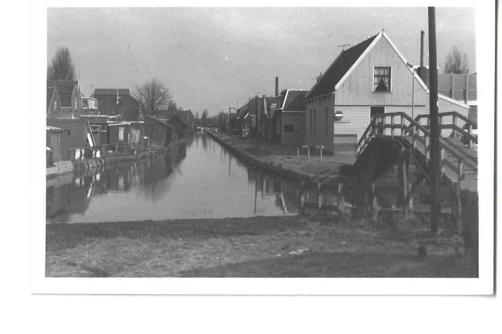 onbekende sloot waarschijnlijk n.h  14x9cm, Foto, Ophalen of Verzenden, Zo goed als nieuw, 1940 tot 1960
