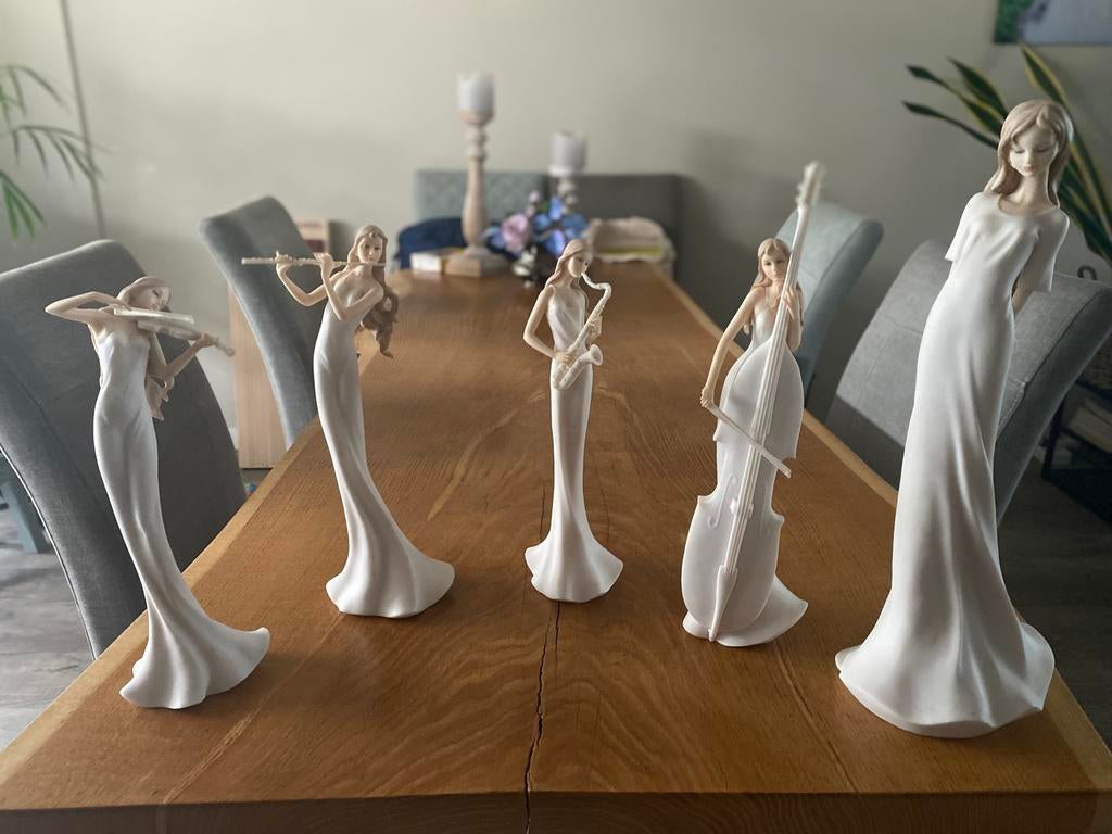 Veronese Beelden Vrouwen met Muziekinstrumenten - Set van 5, Verzamelen, Beelden en Beeldjes, Ophalen, Zo goed als nieuw