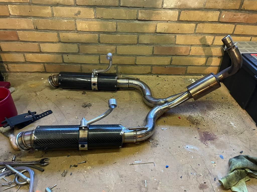 Zero rose uitlaat dax, Ophalen, Uitlaat