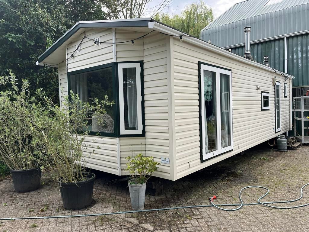 Chalet Kunststof winterhard – direct klaar voor gebruik