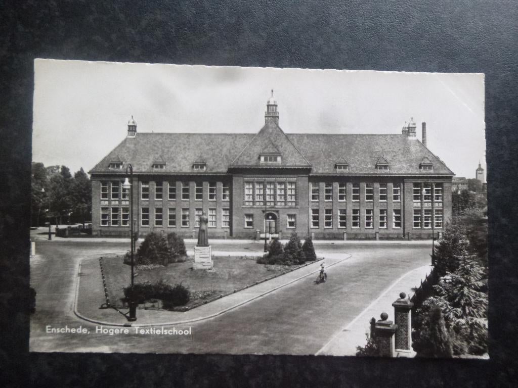 ENSCHEDE Hogere Textielschool H, Verzamelen, Ophalen of Verzenden, 1940 tot 1960, Overijssel