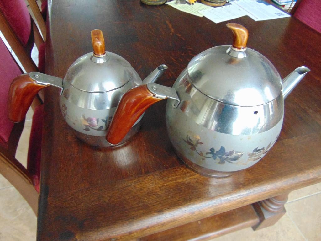 Turkse theepot met waterketel, Ophalen of Verzenden, Zo goed als nieuw, Overige materialen, Pot, Bus of Blik