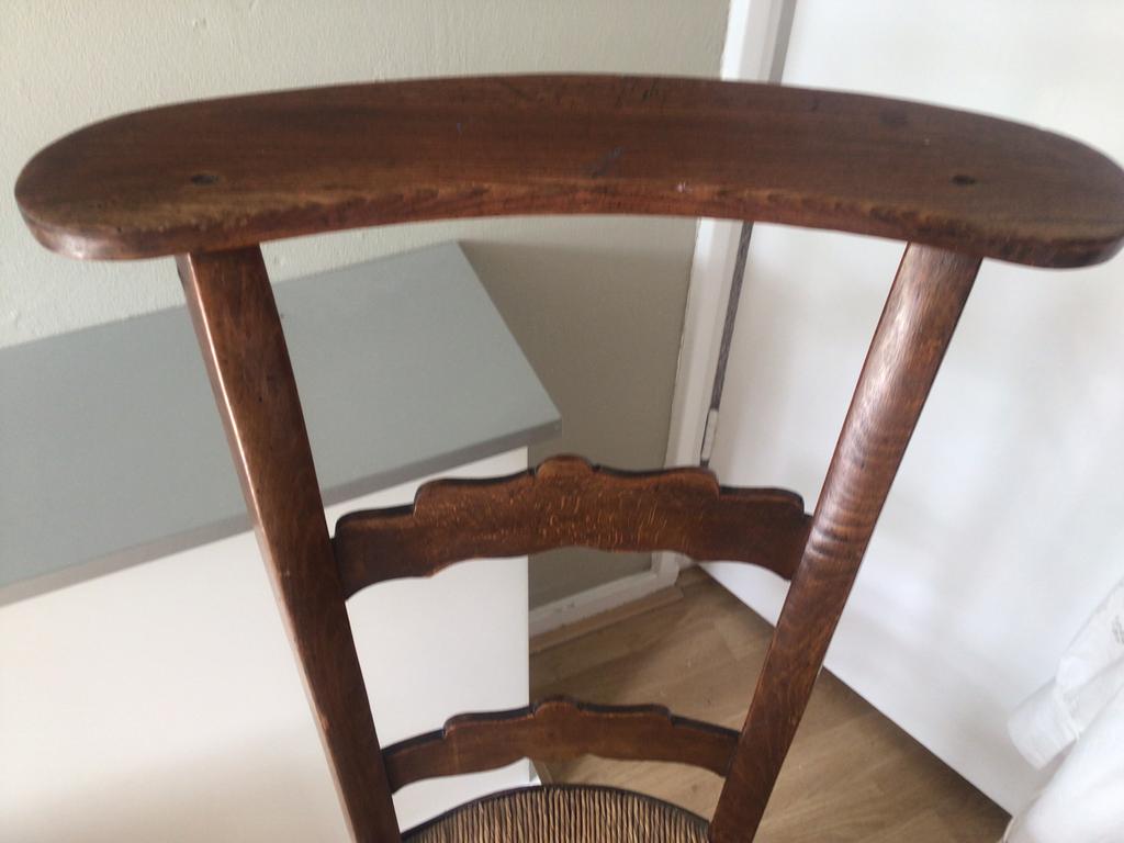 Stoel, 1 kruk, Ophalen, Zo goed als nieuw, 60 tot 90 cm