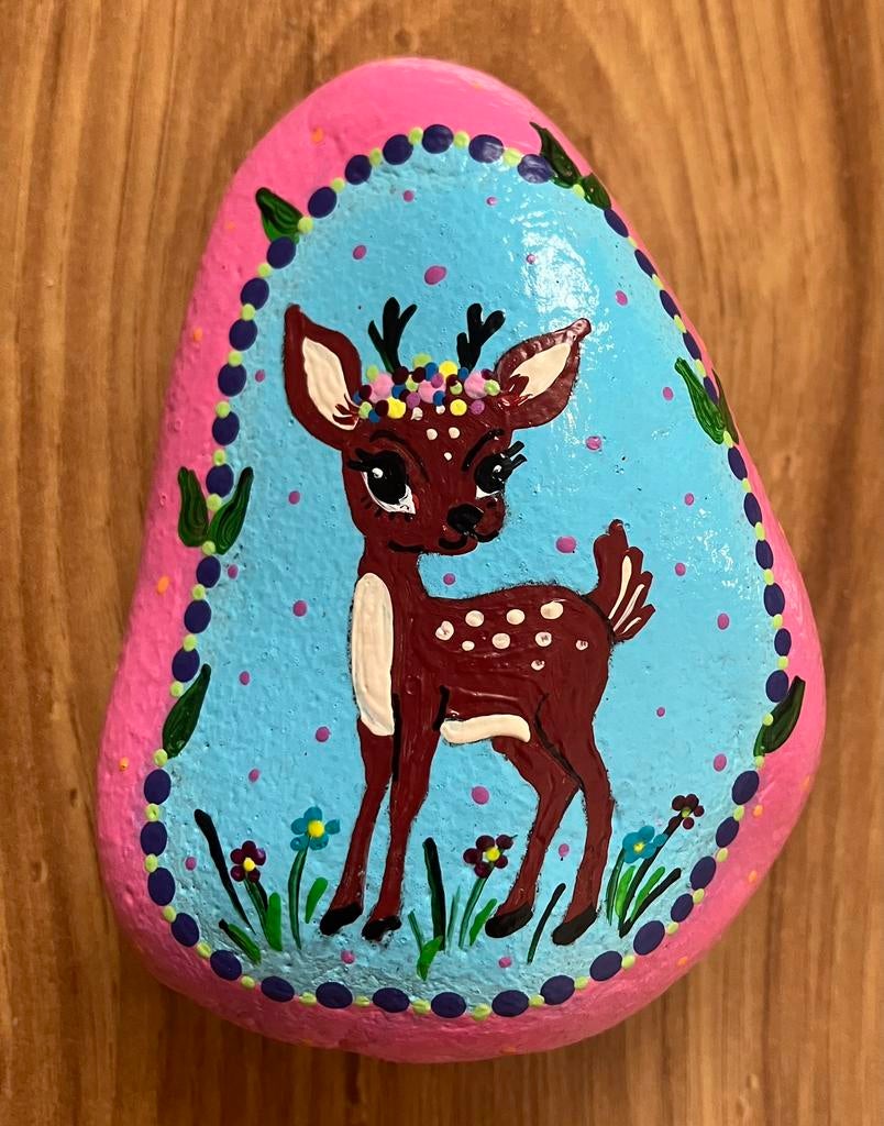 Beschilderde steen hertje, Ophalen of Verzenden, Zo goed als nieuw