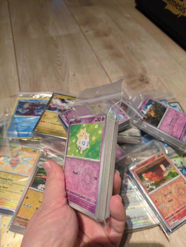 50 verschillende Pokemon kaartjes, Ophalen of Verzenden