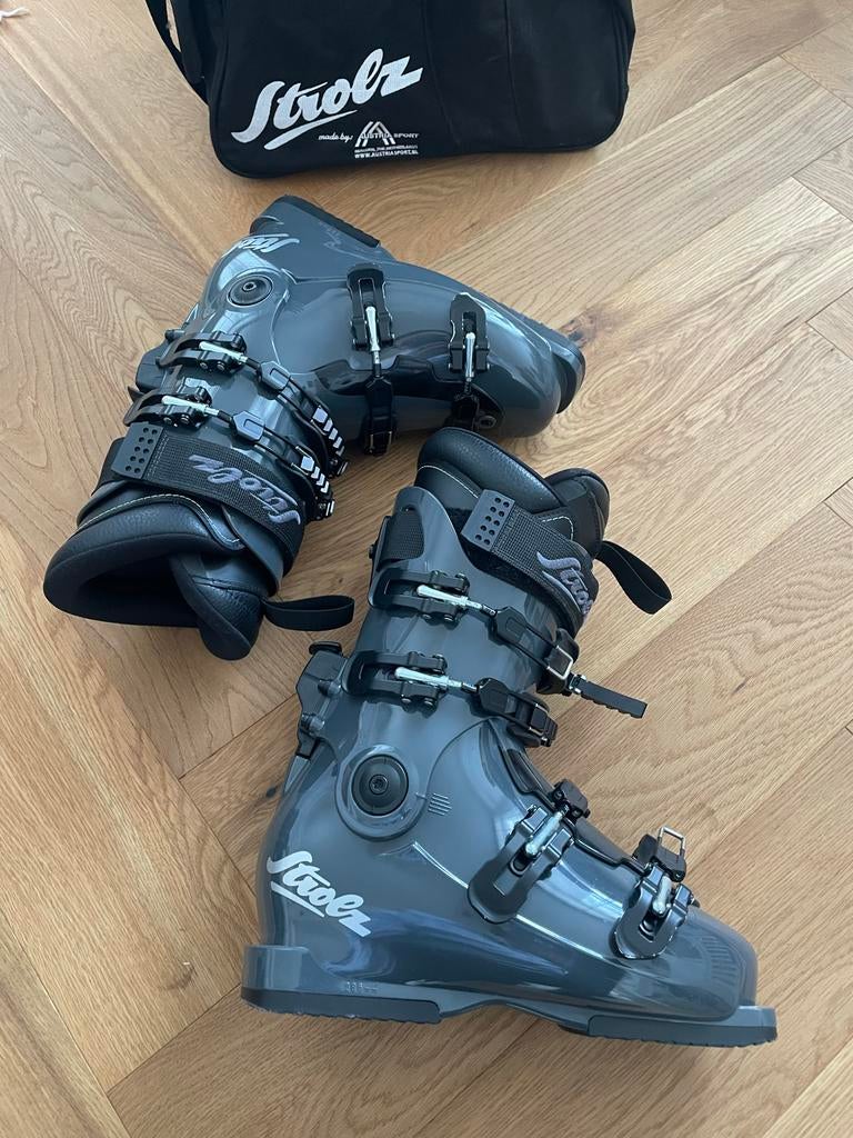Strolz Ski Schoenen - 1 dag gebruikt, schoenmaat 38 39, Overige merken, 140 tot 160 cm, Schoenen, Nieuw
