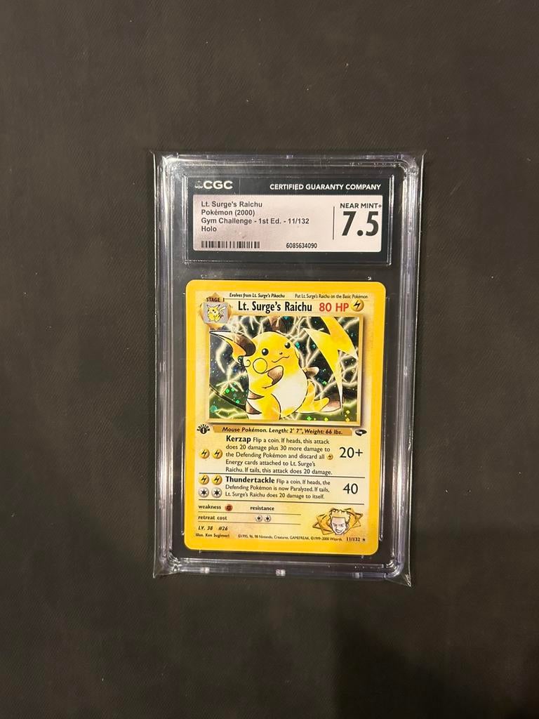 Pokemon - Lt Surge’s Raichu CGC 7,5, Hobby en Vrije tijd, Verzamelkaartspellen | Pokémon, Ophalen of Verzenden, Zo goed als nieuw