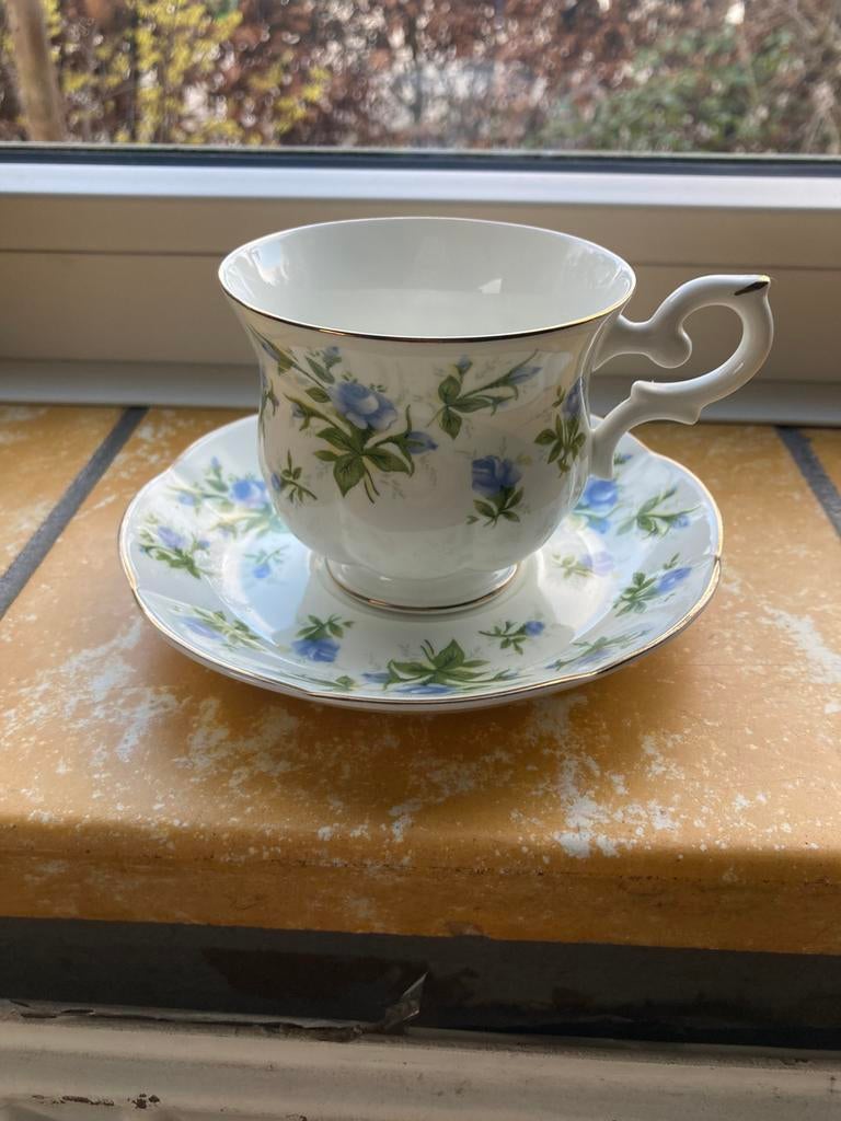 Royal Canterbury- fine bone China - blue, Ophalen of Verzenden