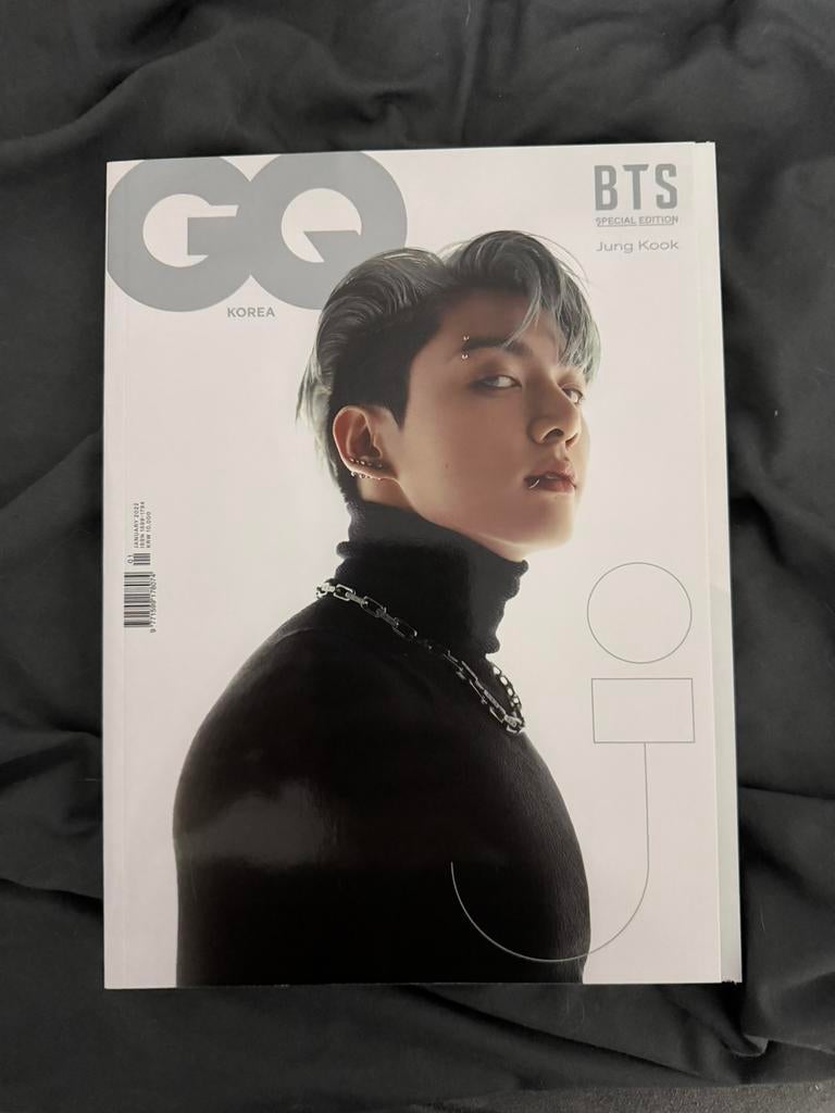 BTS Jungkook GQ Magazine, Verzamelen, Muziek, Artiesten en Beroemdheden, Zo goed als nieuw, Ophalen of Verzenden