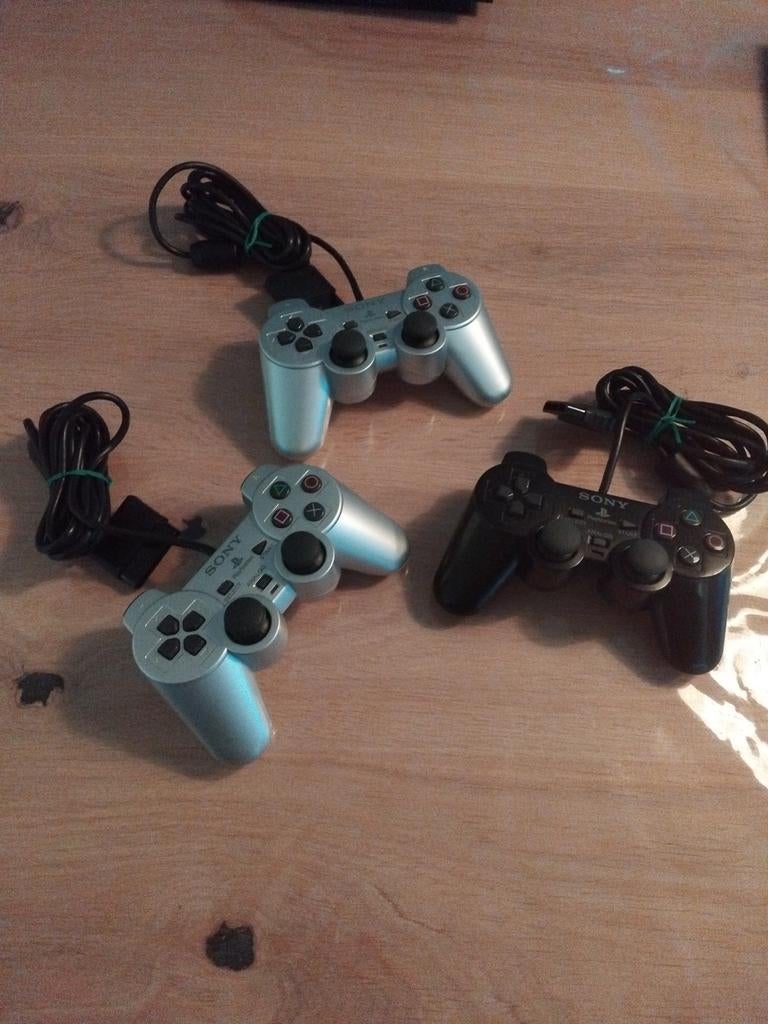 Ps2 controller playstation 2 dual shock controller zwart zil, 1 speler, Ophalen of Verzenden, Overige genres, Vanaf 3 jaar