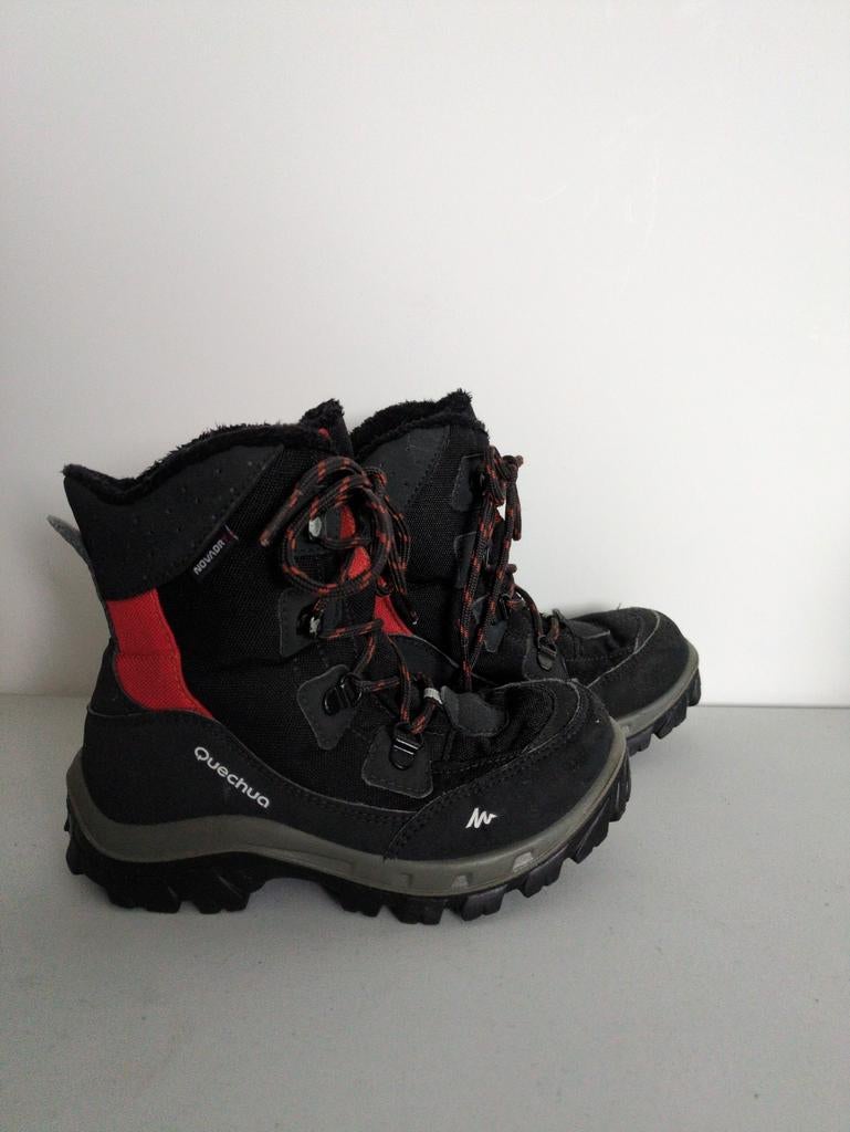 Decathlon kinder snowboots maat 30 - stevig!, Ophalen, Gebruikt, Schoenen