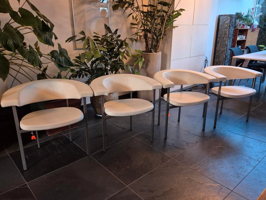 Rudolf Wolf eetkamerstoelen - set van 4 by Dutch Originals, Huis en Inrichting, Stoelen, Gebruikt, Vier, Leer, Metaal, Wit, Ophalen
