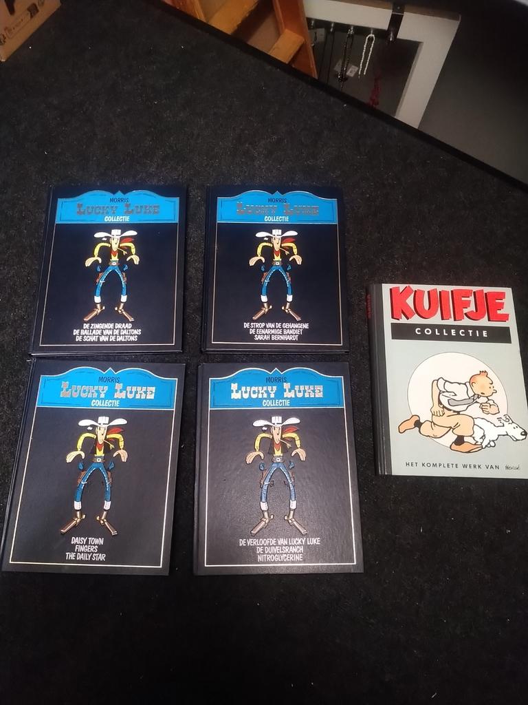Lucky luke en kuifje stripboek lekturama, Boeken, Meerdere stripboeken, Ophalen of Verzenden, Gelezen