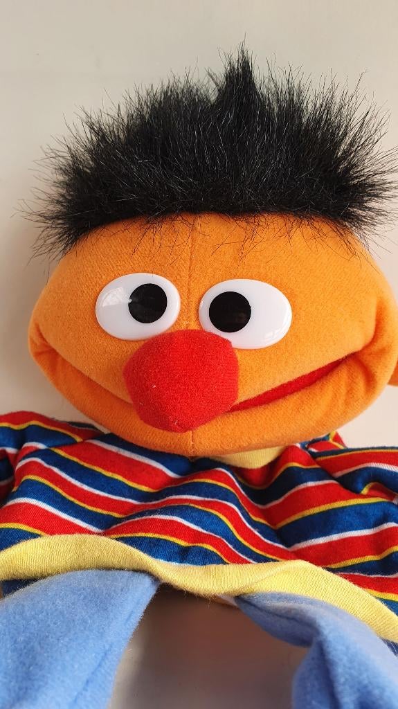 Ernie handpop Sesamstraat, 36 cm. S35, Tweedehands verkoop, Tweedehands verkoop, Gebruikt, Overige typen