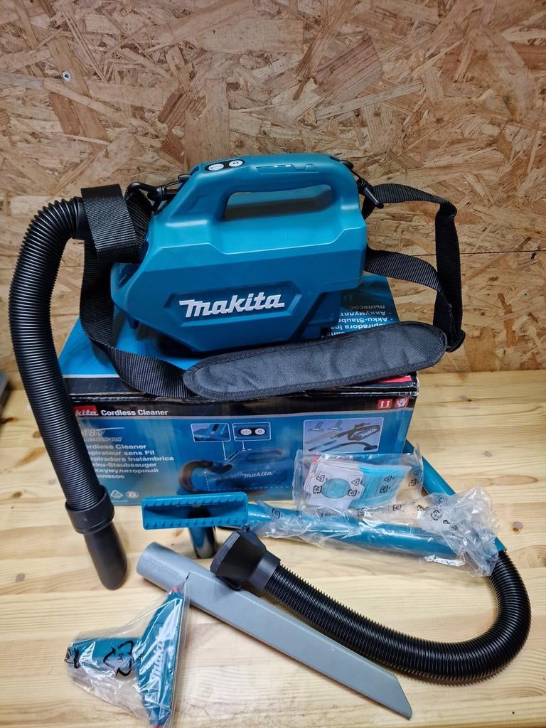 Makita DCL184Z 18V Accu Auto-Stofzuiger - Compact & Krachtig, Ophalen of Verzenden, Zo goed als nieuw