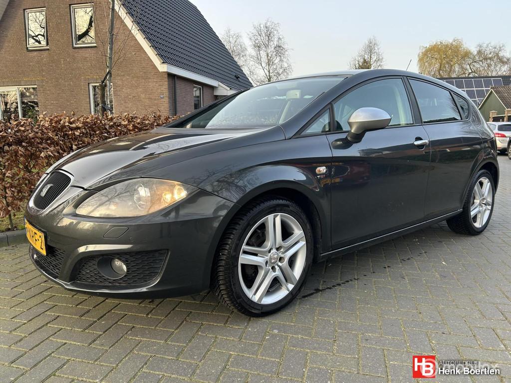 Seat Leon 1.8 TFSI Businessline High, Auto's, Seat, Voorwielaandrijving, Euro 5, 15 km/l, Gebruikt