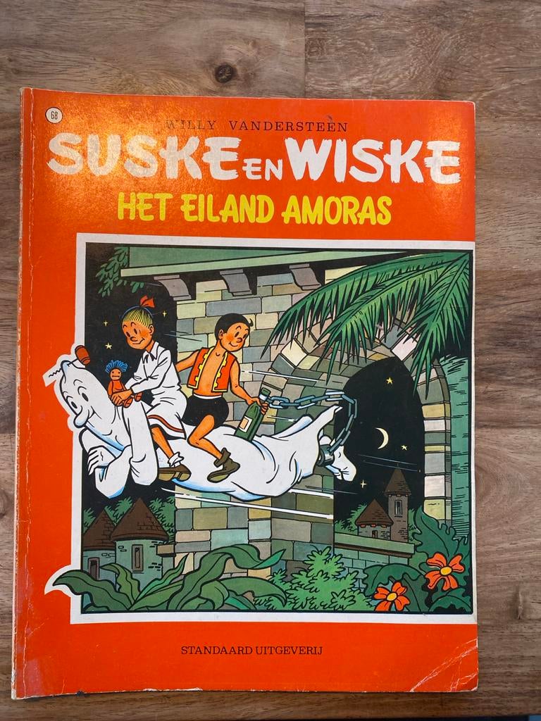 Suske en Wiske Het eiland Amoras nr 68, Boeken, Stripboeken, Eén stripboek, Ophalen of Verzenden, Gelezen