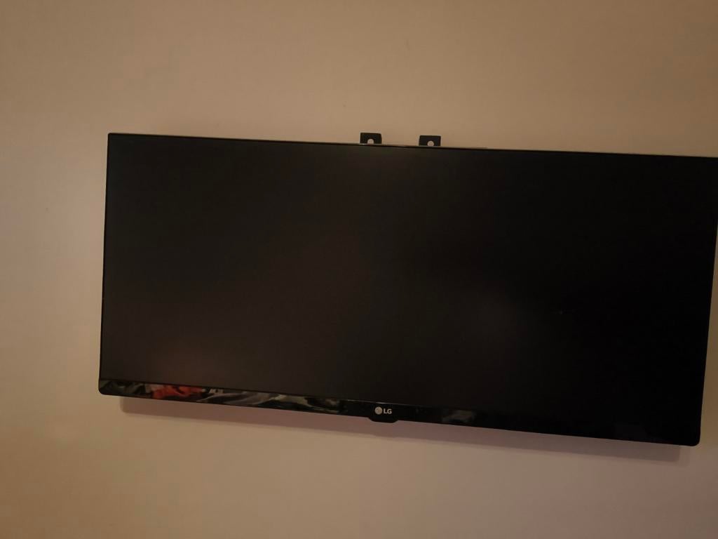 LG Breed Beeldscherm, Ophalen, Gebruikt, LG