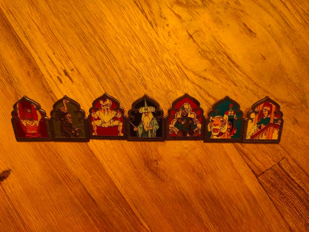 Efteling pins Fata Morgana serie compleet (EPP 458-464), Verzamelen, Efteling, Zo goed als nieuw, Button of Speldje, Ophalen of Verzenden