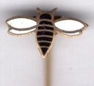 VESPA wesp email op koper scooter speldje ( G_229 ), Verzenden, Zo goed als nieuw, Transport, Speldje of Pin