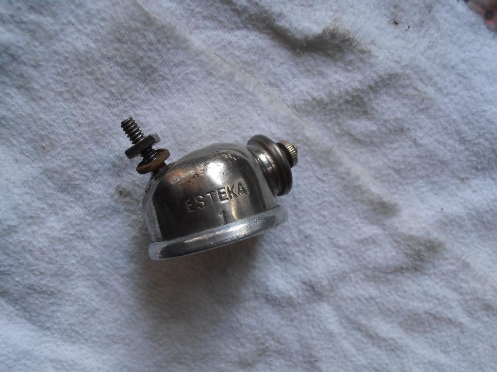 Esteka Achterlicht ( Hulpmotor - Solex ), Fietsen en Brommers, Ophalen of Verzenden, Gebruikt, Overige typen, Overige merken