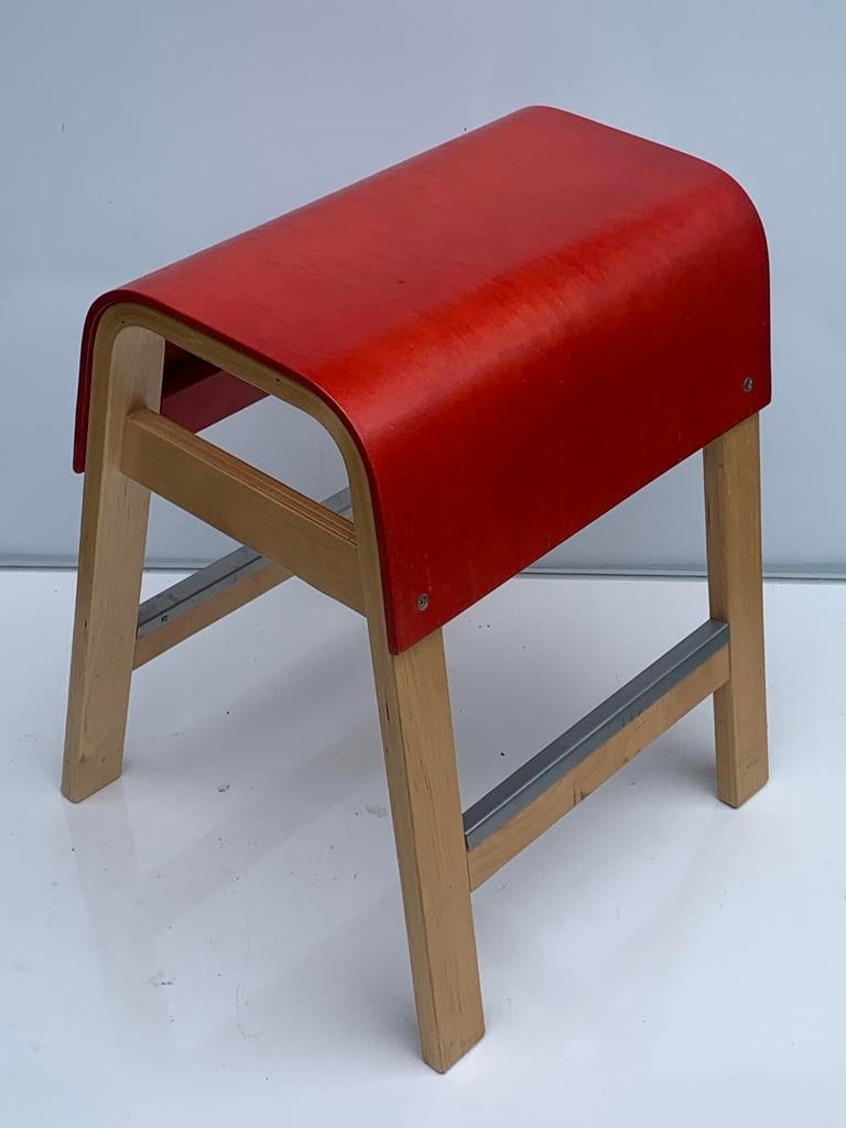 Vintage Ikea  Kruk model Salve Rood Hout Ehlen Johansson, Ophalen of Verzenden, Gebruikt, Hout