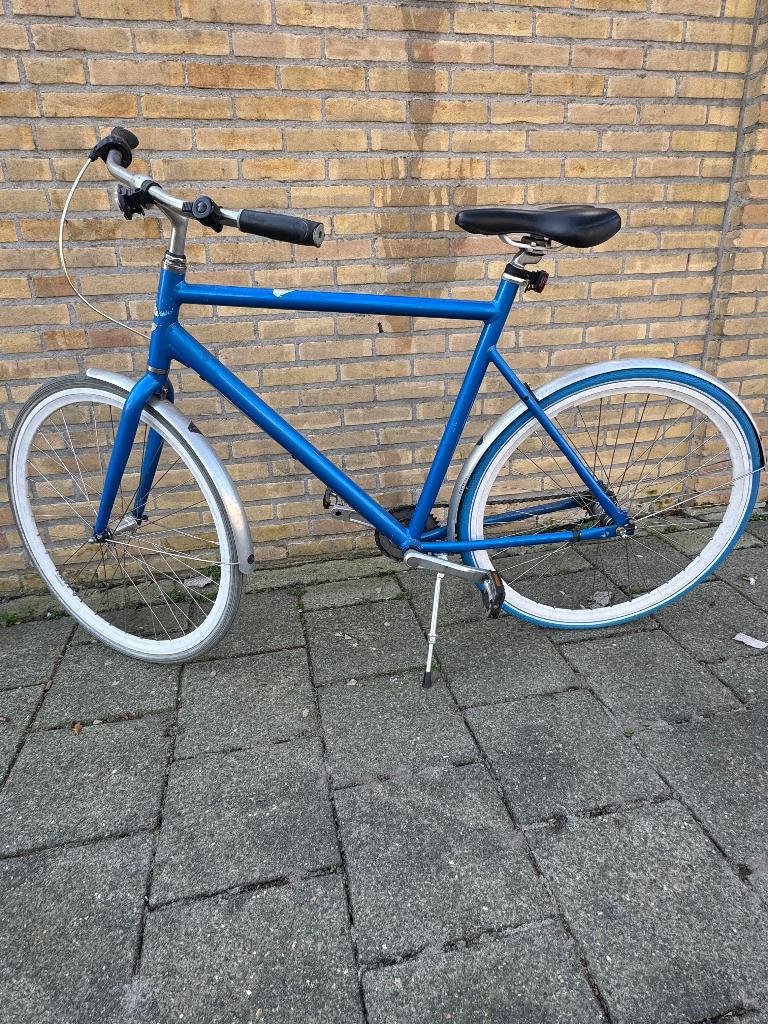 Twee fietsen beach cruiser en herenfiets, Fietsen en Brommers, Fietsen | Cruisers en Lowriders, Ophalen, Gebruikt, Staal, Cruiser