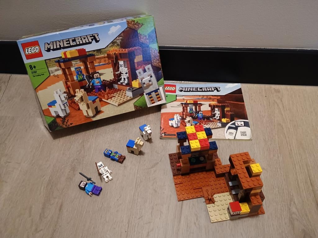 Lego Minecraft 21167 - The Trading Post, Minecraft, Lego, Ophalen of Verzenden, Zo goed als nieuw