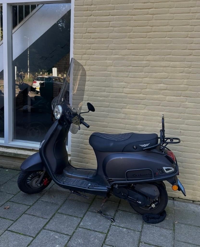 DJJD scooter 2018 Antraciet, Fietsen en Brommers, Snorfietsen en Snorscooters, Gebruikt, Overige merken, Benzine, Ophalen
