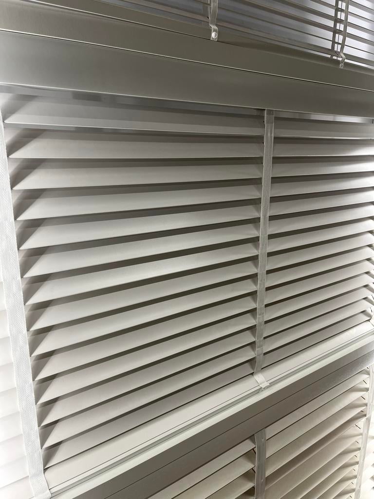 Houten jaloezieën in diverse maten - Spotgoedkoop!, 200 cm of meer, 150 tot 200 cm, Nieuw, Ophalen of Verzenden