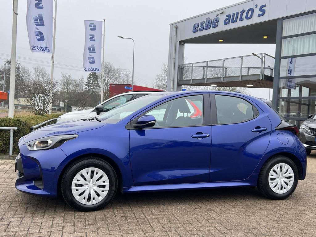 Toyota Yaris 1.5 Hybrid Active Navigatie Camera Climate Cont, Gebruikt, Blauw, 49 €/maand, Bedrijf
