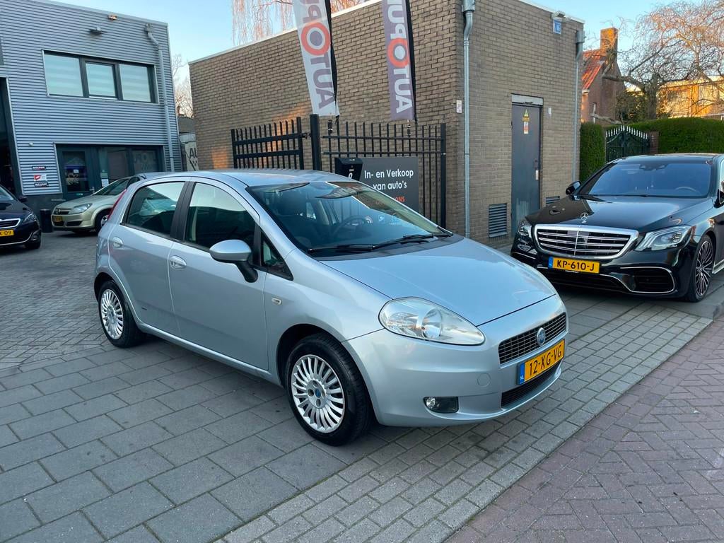 Fiat Grande Punto 1.2 Dynamic 3e Eigenaar! Trekhaak Airco NA, 1242 cc, 4 cilinders, 400 kg, Grande Punto
