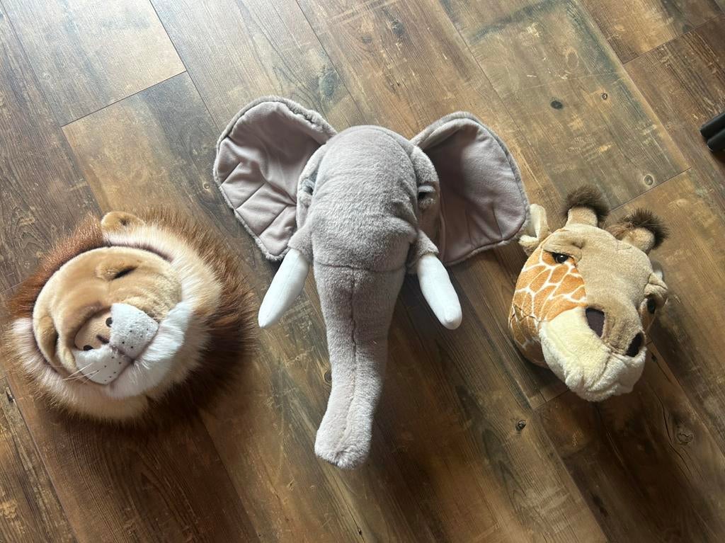 Decoratie dierhoofden kinderkamer, Ophalen, Zo goed als nieuw