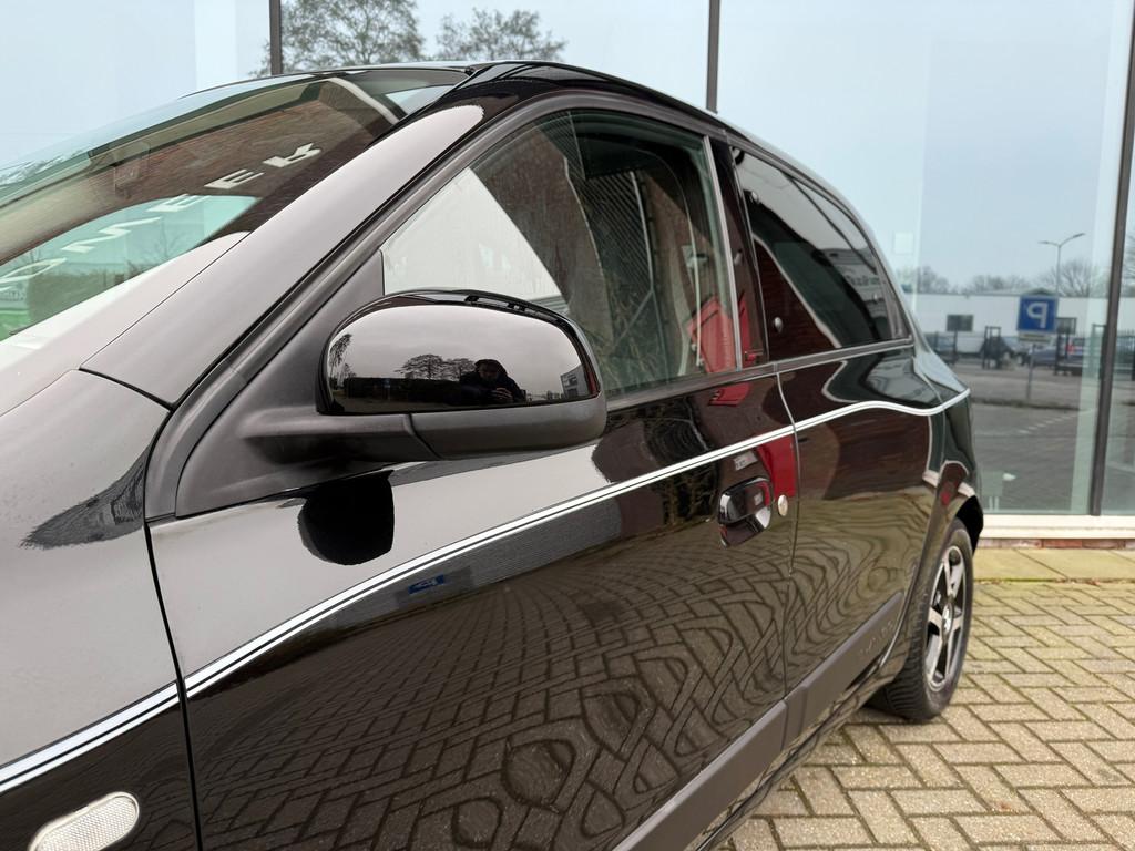 Renault Twingo 1.0 SCe Limited - Parkeerhulp - Airco - Licht, Gebruikt, 840 kg, 4 stoelen, Zwart